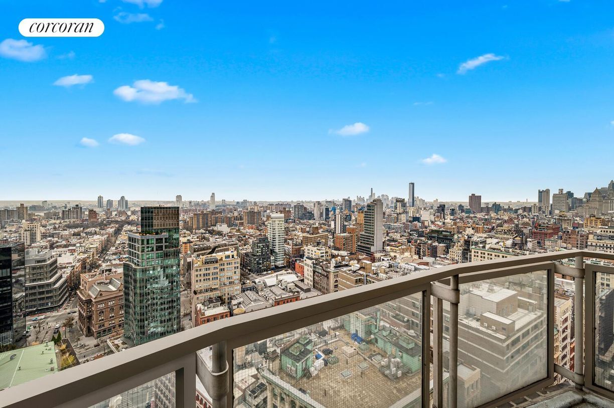 Building Photo - 60 E 8th St