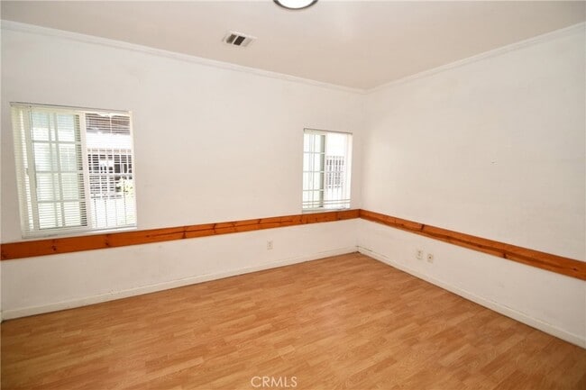 Building Photo - 14103 Fonthill Ave