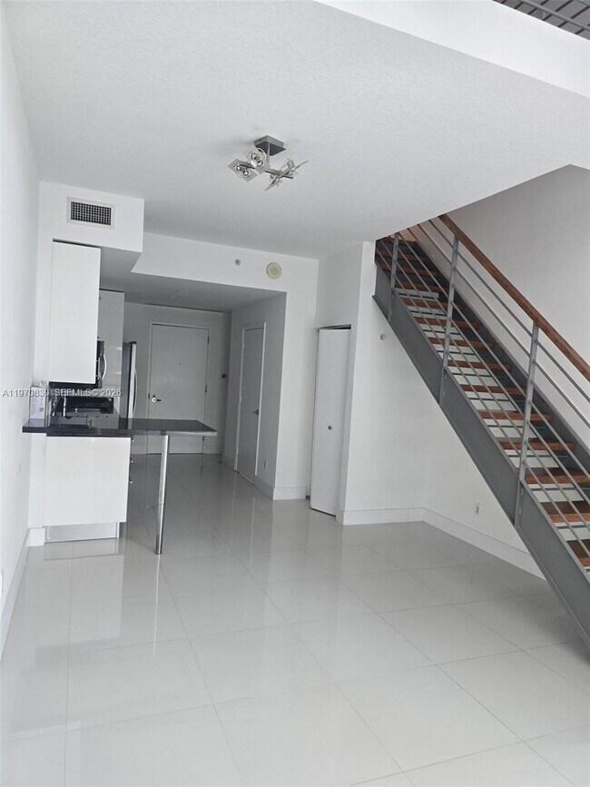 Building Photo - 60 SW 13th St