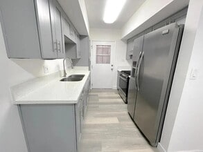 Building Photo - 1974 S Garth Ave