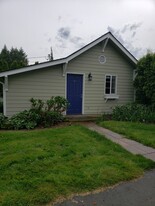 Yard care (mowing) by owner. - 16026 91st Ave SE