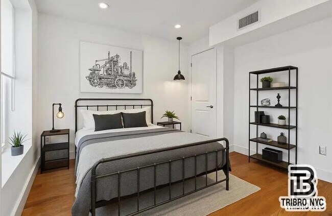 Building Photo - 3 bedroom in Brooklyn NY 11217