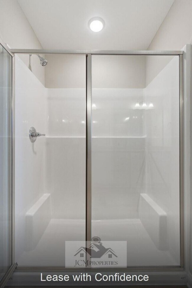 Building Photo - 113 Lambert Fld