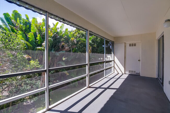 Building Photo - 1151 Carlton Ct