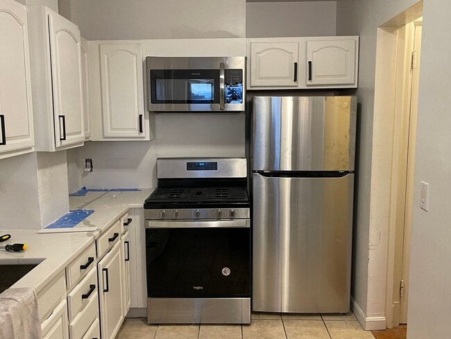 Building Photo - Beautiful 4 Bed in Fenway Available 9/1/26