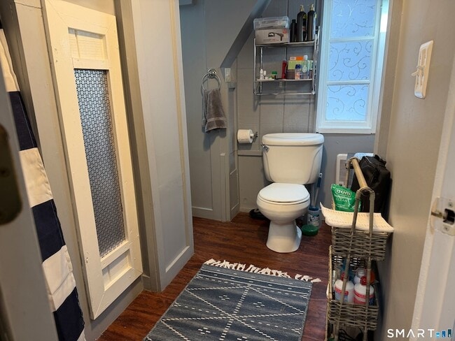 Building Photo - 112 Rockwell St