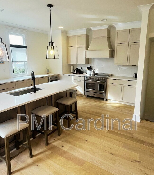 Building Photo - 3121 Colyer Pl