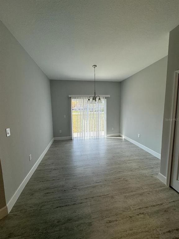 Building Photo - 726 Bobcat Ct