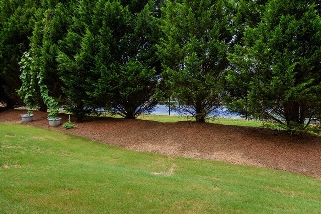 Building Photo - 4960 Ducote Trail