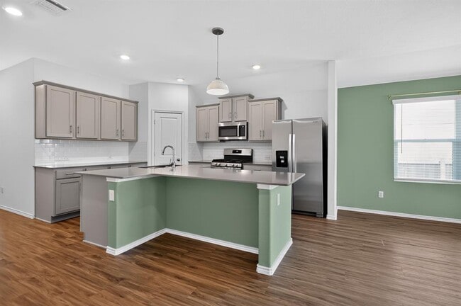 Building Photo - 128 Konik Rd