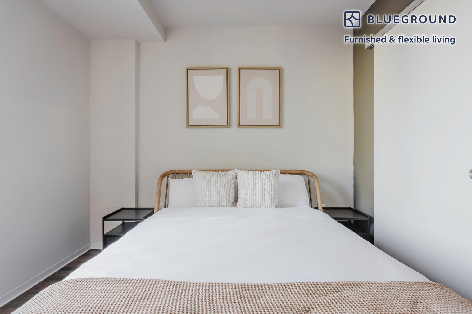 Building Photo - 45 Stuart St