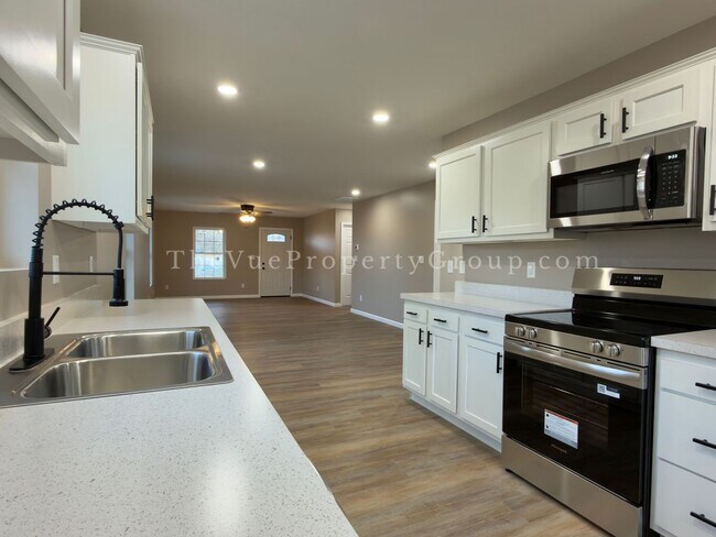 Building Photo - BRAND NEW 3-Bed, 2-Bath Home!