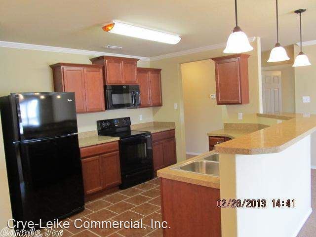 Building Photo - 6017 Trammel Estates Dr