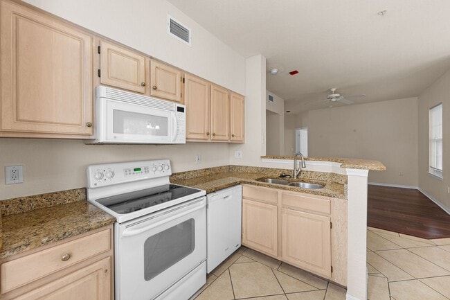 Building Photo - 23500 Walden Center Dr