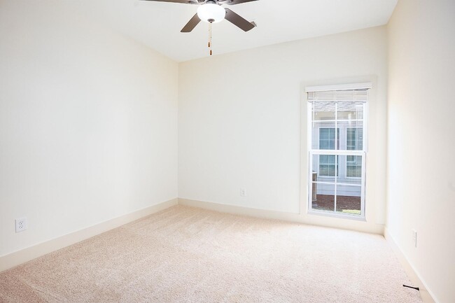 Building Photo - 7355 U.S. Hwy 280 W