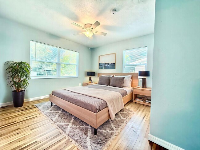 Building Photo - Your DeLand Escape: 4 Bedrooms + Pool at G...