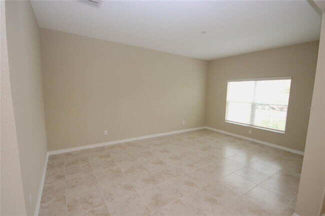 Building Photo - 11415 Acacia Grove Ln