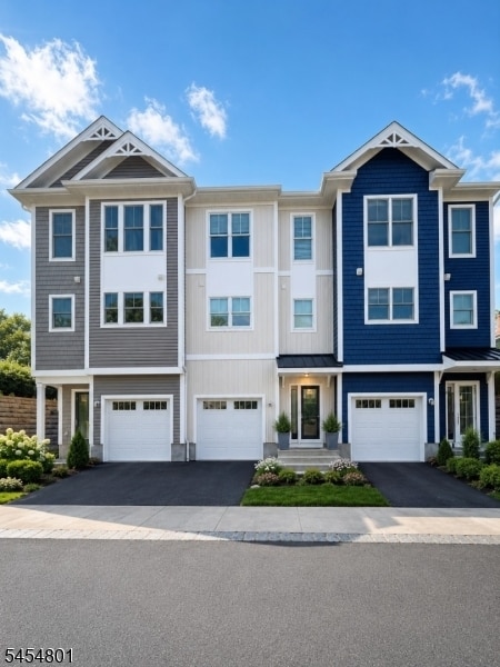 Building Photo - 9 Raritan Ave