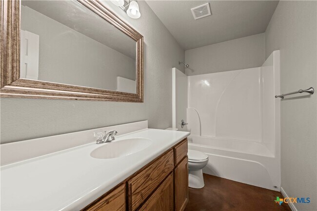 Building Photo - 1521 Aztec Trce