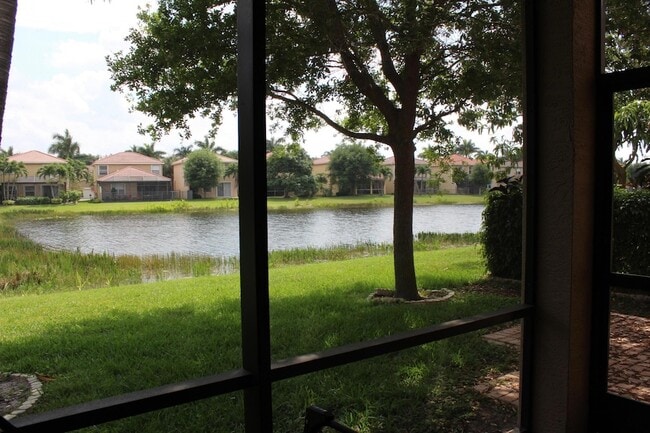 Building Photo - 7896 Picklewood Park Dr