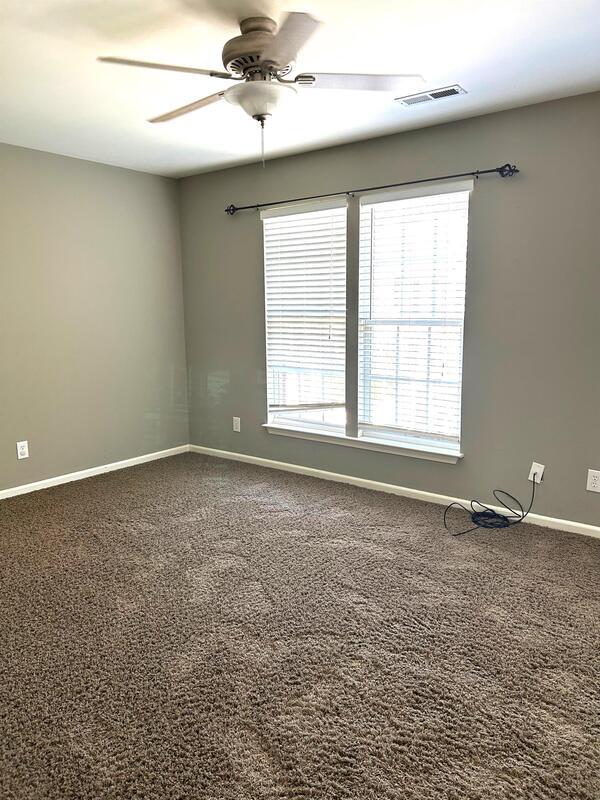 Building Photo - 109 Cambria Ct