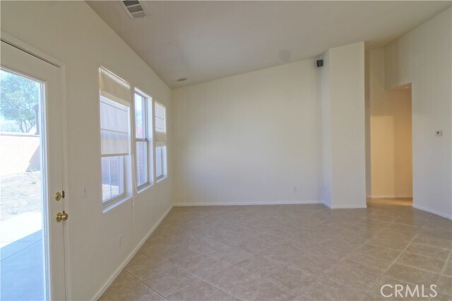 Building Photo - 28422 Belleterre Ave