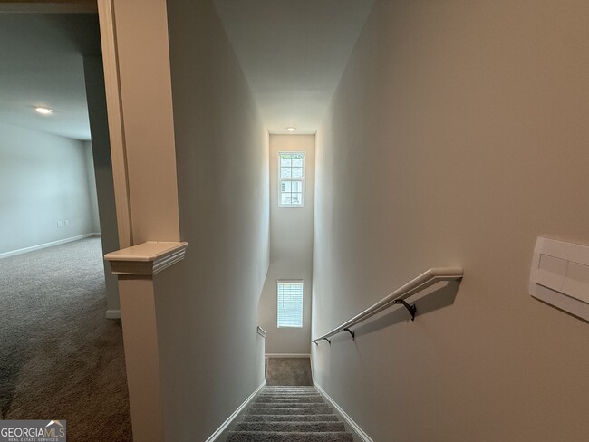 Building Photo - 2529 Shorter Ave