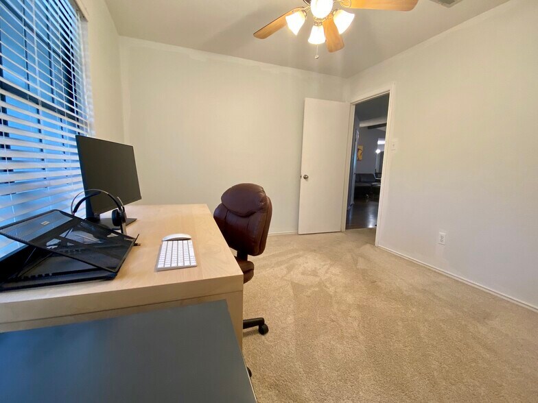 Bedroom #3 - 9802 Briar Ridge Dr