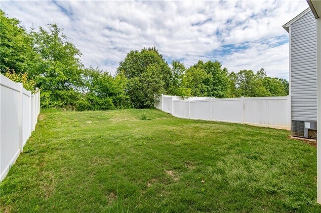 Building Photo - 5795 Mountain Top Pl