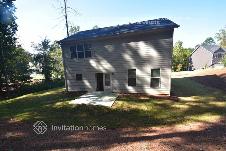 Building Photo - 378 White Trillium Dr