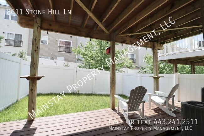 Building Photo - 8611 Stone Hill Ln