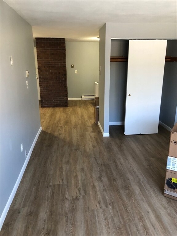 Building Photo - 96 Richardson Rd