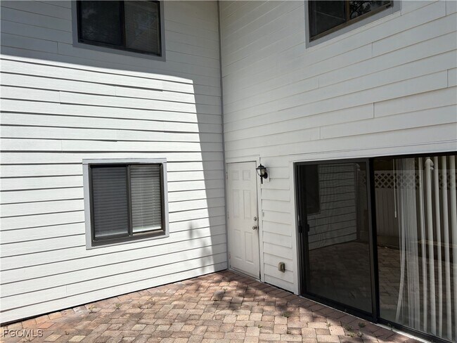Building Photo - 7737 Tamara Lee Ct
