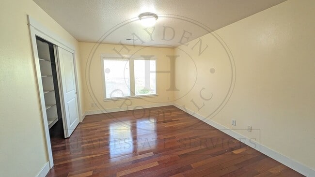 Building Photo - 4572 NW 175th Pl