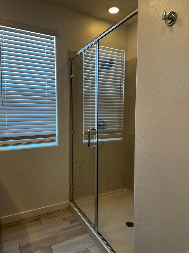 Building Photo - 3269 E Baler Dr