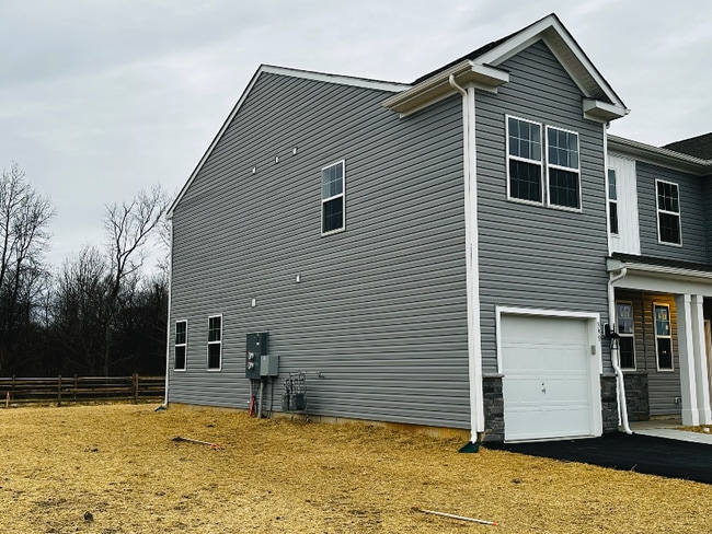 Building Photo - 313 Mazzeo Dr