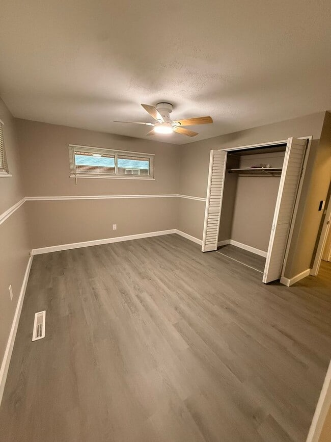 Building Photo - 4320 Harbison St