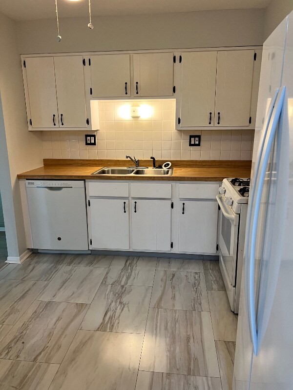 Building Photo - 1735 Harrow Ct