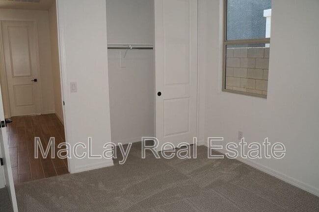 Building Photo - 6123 S Oxley