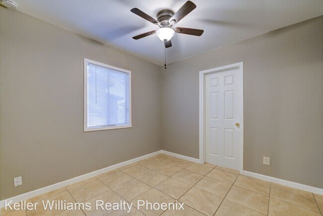 Building Photo - 2 br, 1 bath House - 9316 East Balsam Aven...