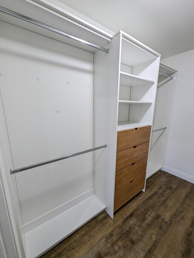 Building Photo - 8129 Segura St