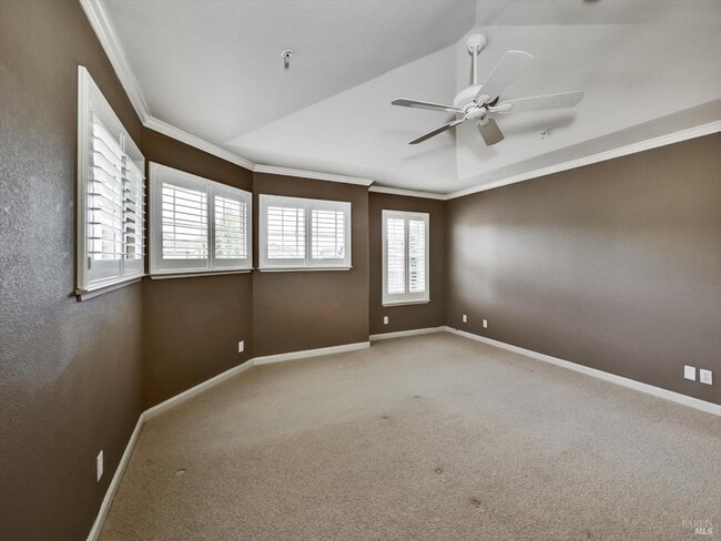 Building Photo - 128 Baypoint Dr