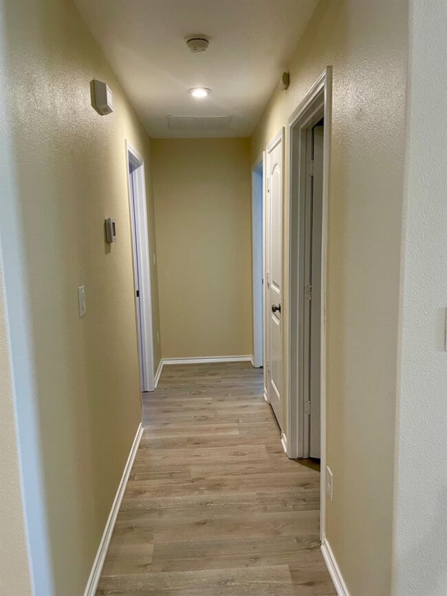 Building Photo - 7510 102nd St