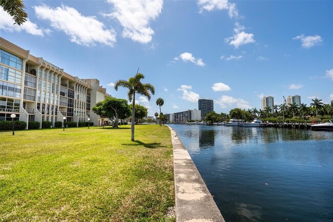 Building Photo - 601 Three Islands Boulevard