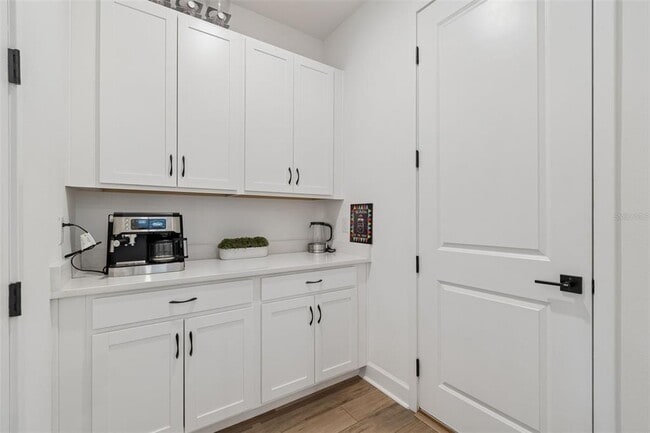 Building Photo - 2021 Amelia Bay Pl
