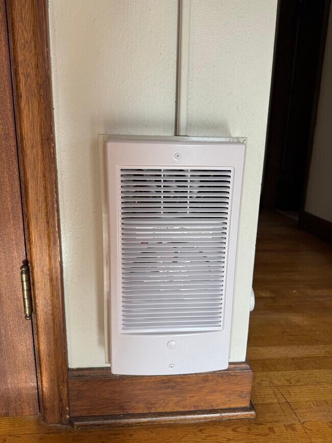 Building Photo - Stephens Properties 1325