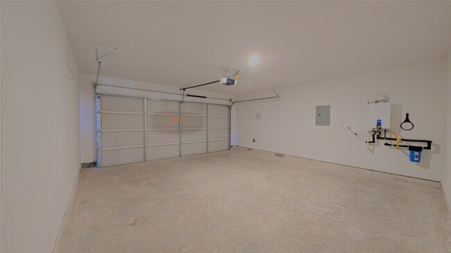 Building Photo - 29039 Grazing Plns Ln