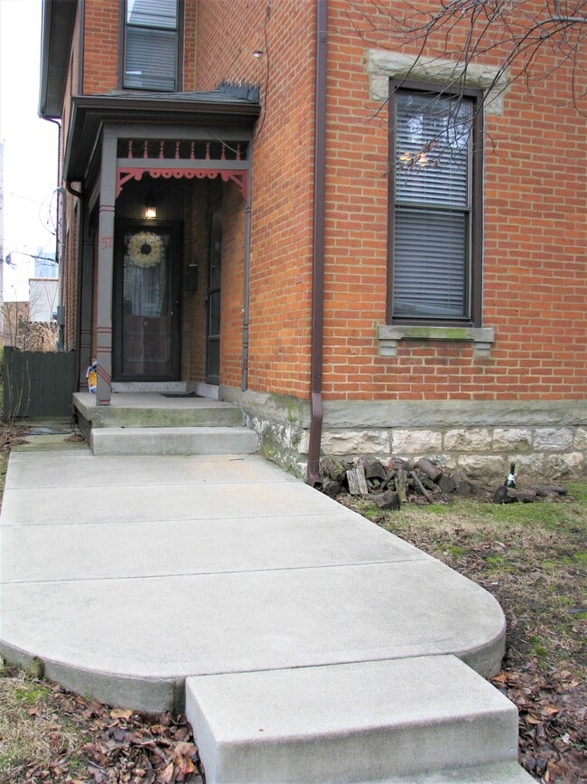 Building Photo - 57 E Russell St