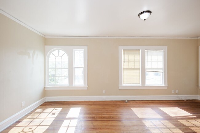 Building Photo - 217 South 11th Street, A &amp; B