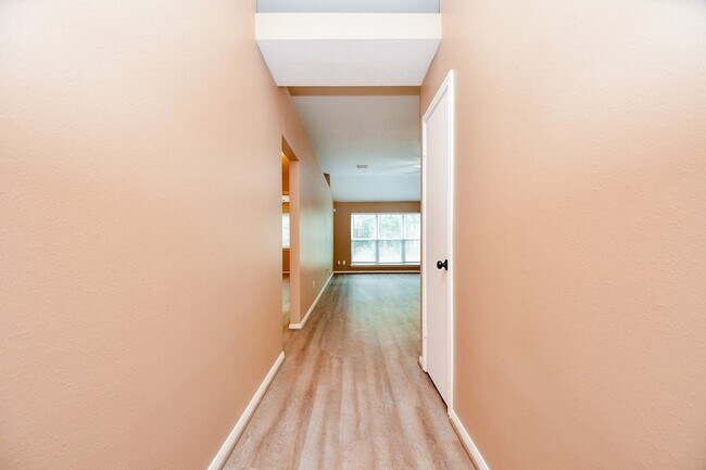 Building Photo - 3019 Ciderwood Dr